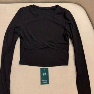 Halara In My Feels Solid Thumb Hole Cropped Sports Top